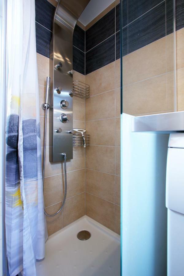 "Le Calypso" By Enjoynice, 2-Bedroom With Airco, Beach At 3 Min 외부 사진